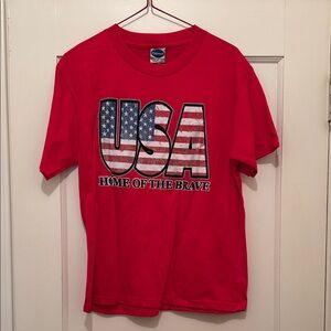 *NWT* Red USA Graphic T-Shirt